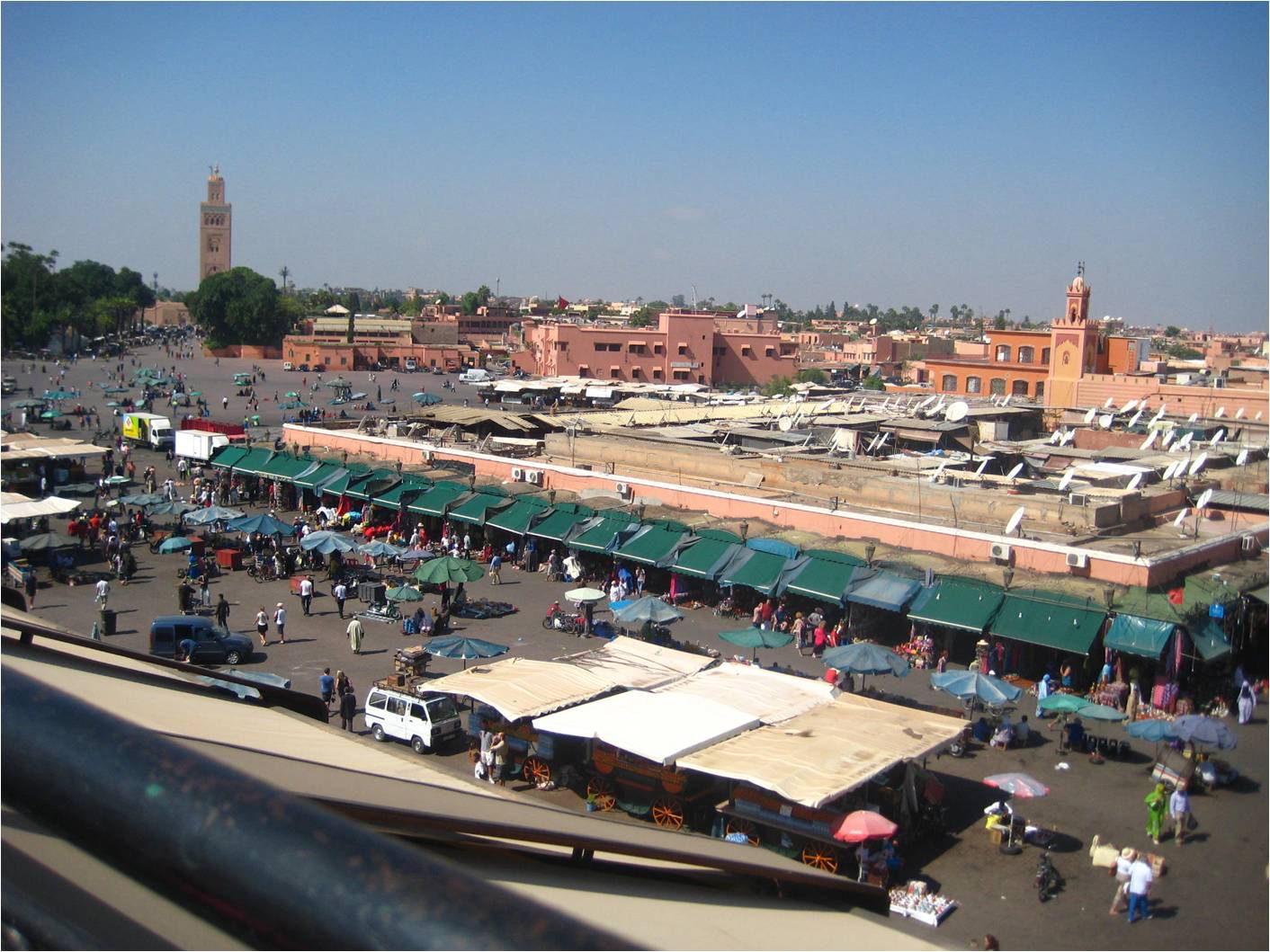 2Alexandra_Jemaa_El_Fna.jpg